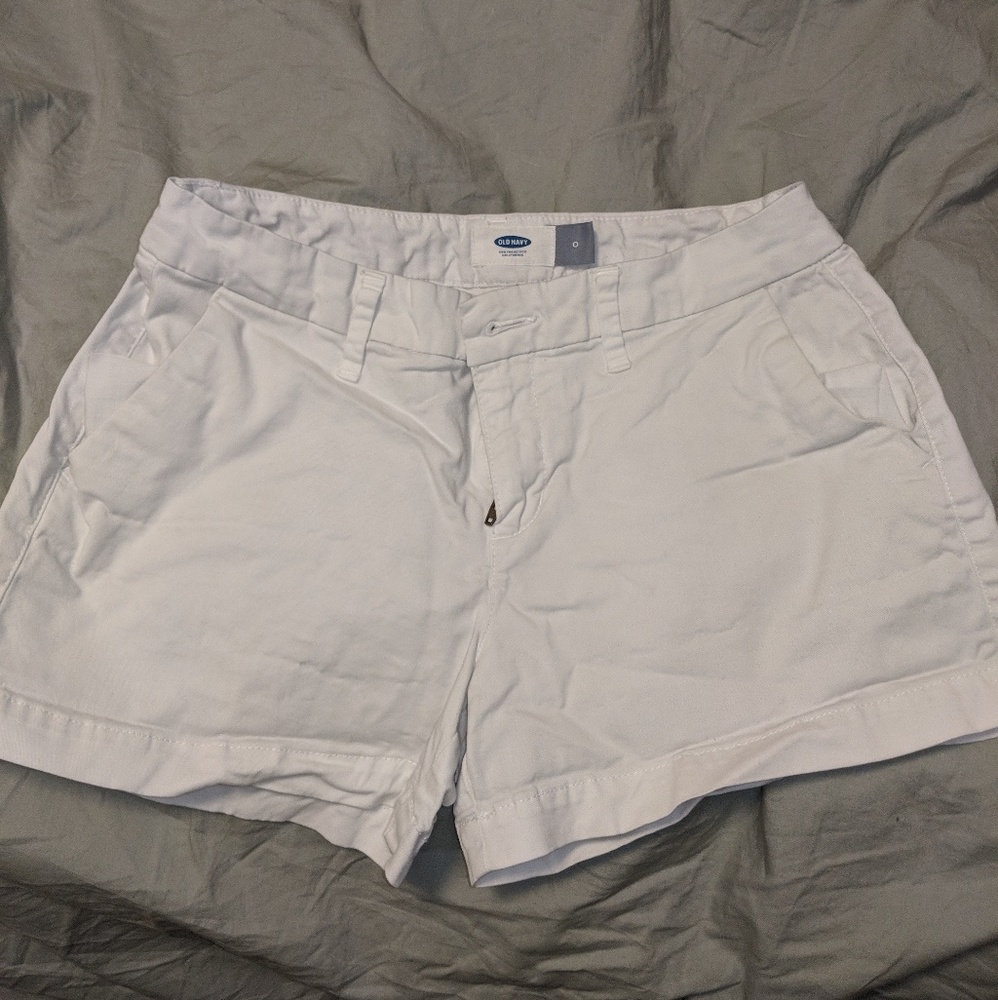Old Navy White shorts